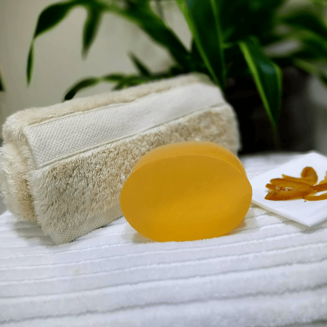 Natureza Simple Handmade Orange Fresh Transparent Soap 120g