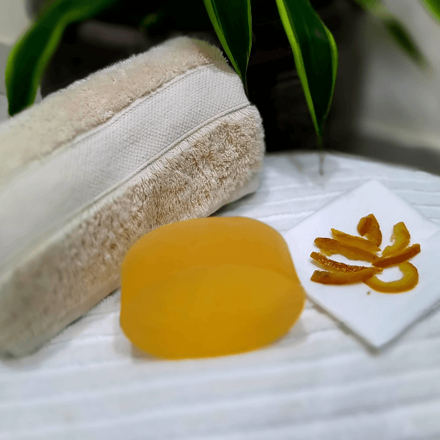 Natureza Simple Handmade Orange Fresh Transparent Soap 120g