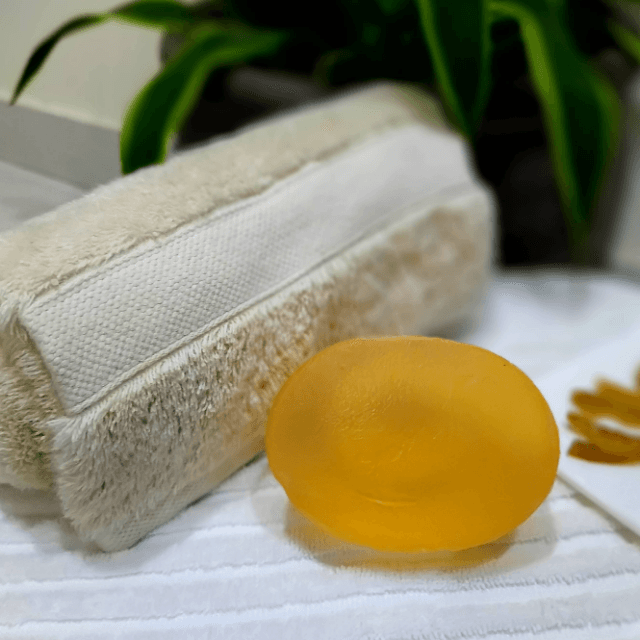 Natureza Simple Handmade Orange Fresh Transparent Soap 120g
